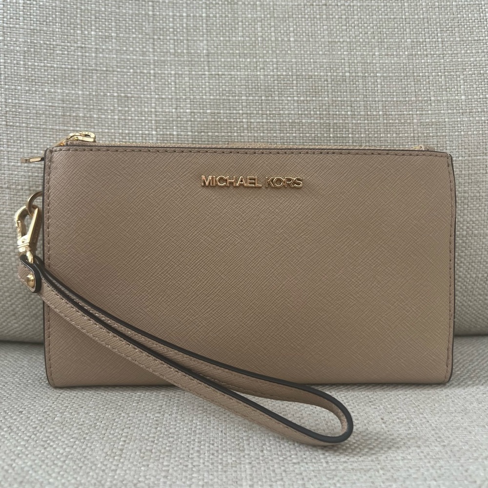 Michael Kors Tan Wallet/Wristlet